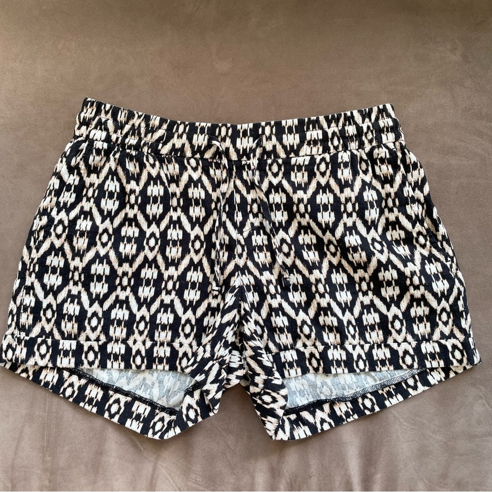 Old Navy Ikat Linen Blend Shorts